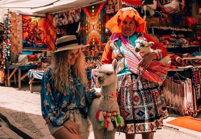 Pisac Market
